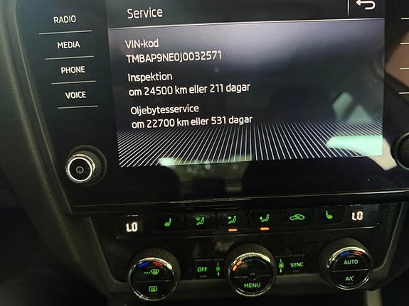 Skoda Octavia 18 of 23