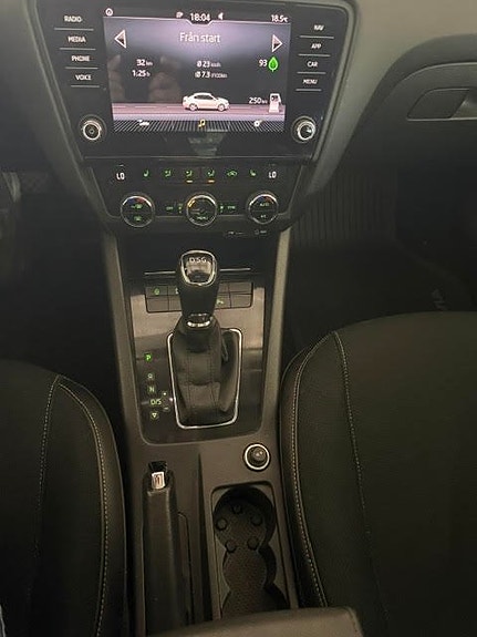 Skoda Octavia 16 of 23