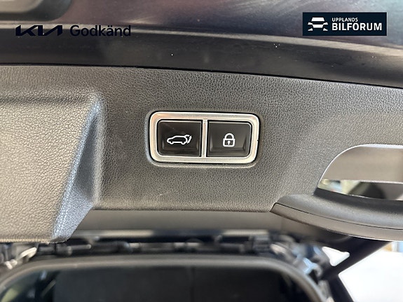 Kia Sorento 15 of 19