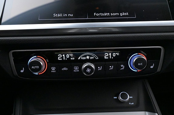 Audi Q3 19 of 27