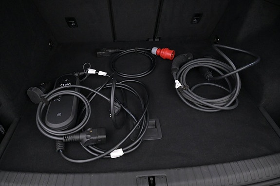 Audi Q3 24 of 27