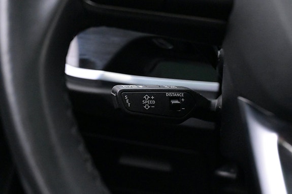 Audi Q3 8 of 27