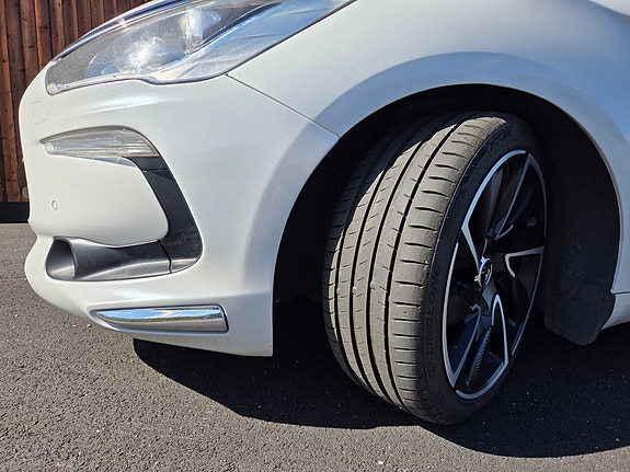 Citroen DS5 19 of 19
