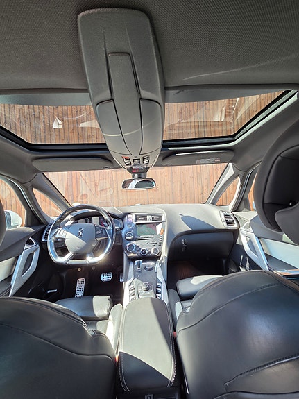 Citroen DS5 10 of 19