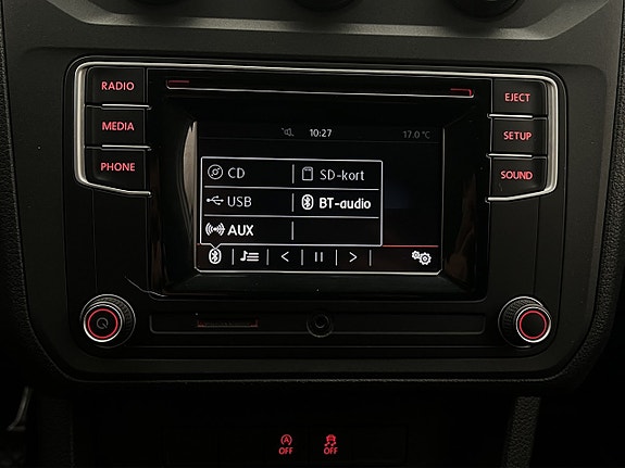 Volkswagen Caddy Maxi 22 of 29