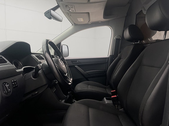 Volkswagen Caddy Maxi 16 of 29