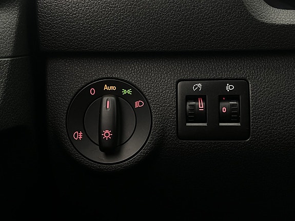 Volkswagen Caddy Maxi 23 of 29