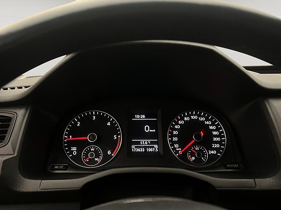 Volkswagen Caddy Maxi 18 of 29