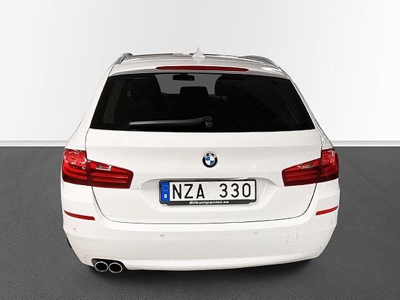 BMW 520d 6 of 12