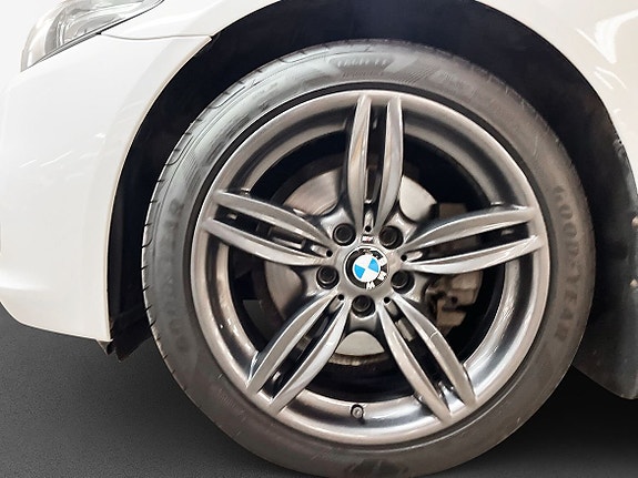 BMW 520d 5 of 12