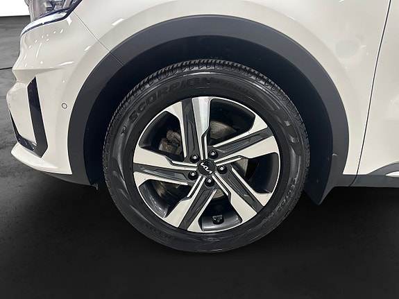 Kia Sorento 16 of 16