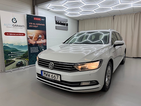 Volkswagen Passat 29 of 29