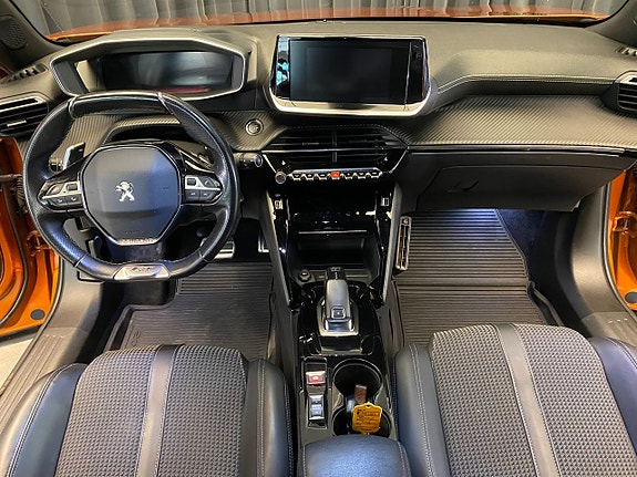 Peugeot 2008 6 of 30