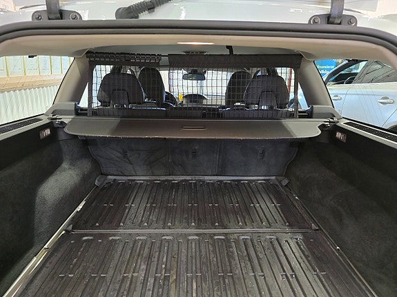 Volvo V70 26 of 30
