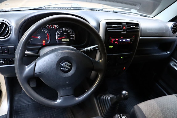 Suzuki Jimny 14 of 22