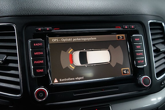 Volkswagen Sharan 9 of 18