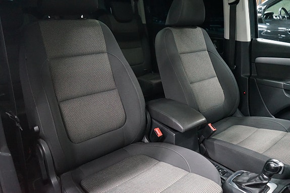 Volkswagen Sharan 12 of 18