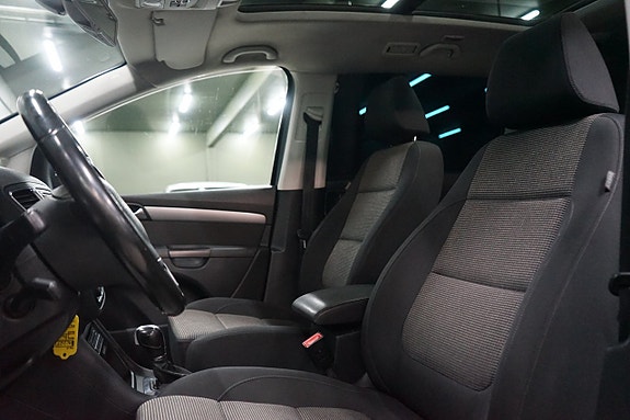 Volkswagen Sharan 8 of 18
