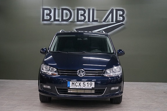 Volkswagen Sharan 2 of 18