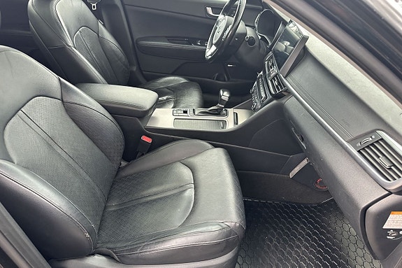 Kia Optima 10 of 30