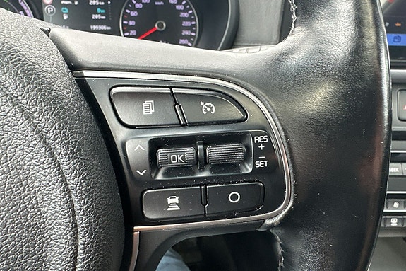 Kia Optima 25 of 30