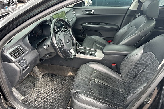 Kia Optima 16 of 30