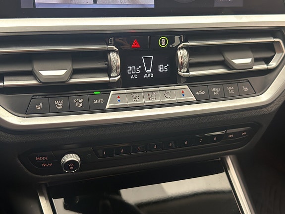 BMW 330e 24 of 30