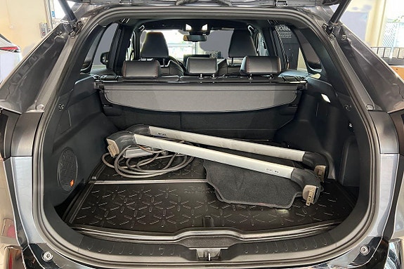 Toyota RAV4 12 of 21