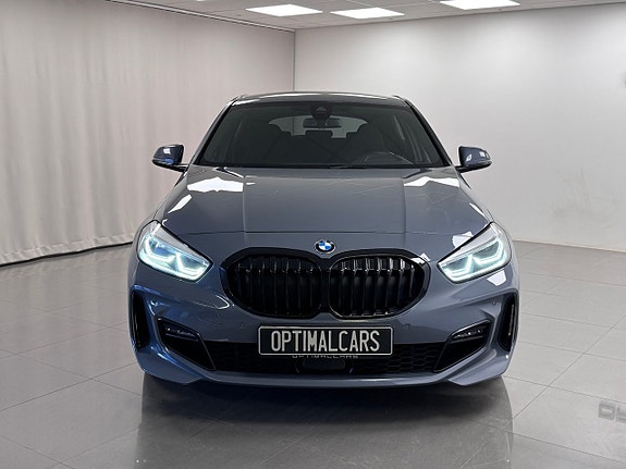 BMW 120 9 of 15