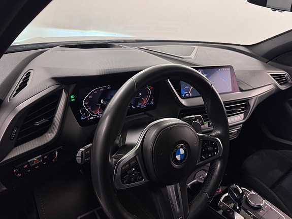 BMW 120 6 of 15