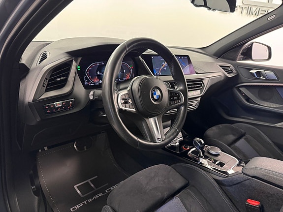 BMW 120 4 of 15
