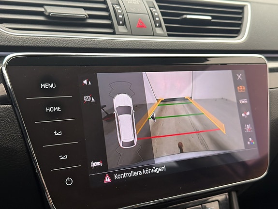 Skoda Superb 22 of 30