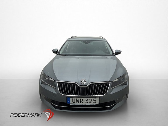 Skoda Superb 2 of 30
