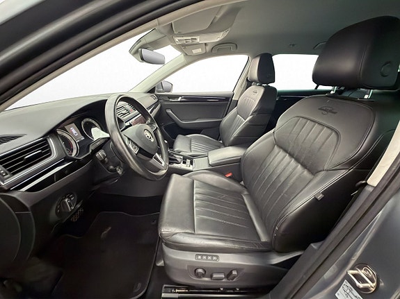 Skoda Superb 18 of 30