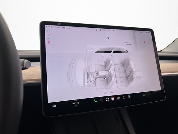 Tesla Model Y 19 of 30