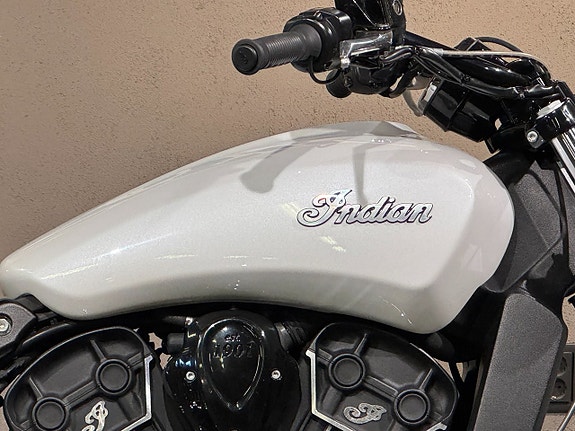 Indian SCOUT SIXTY 2 of 7