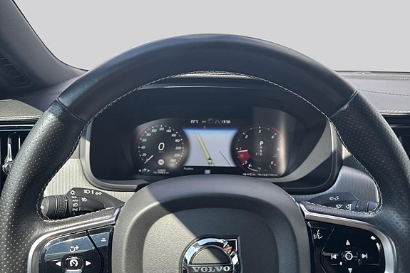 Volvo S90 10 of 20