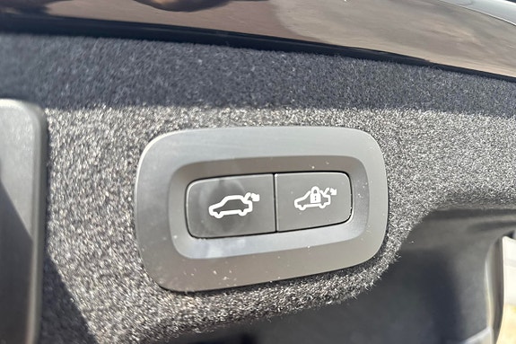 Volvo S90 15 of 20