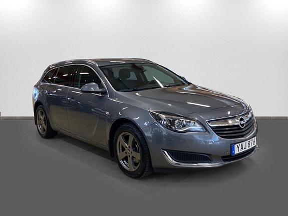 Opel Insignia 3 of 10