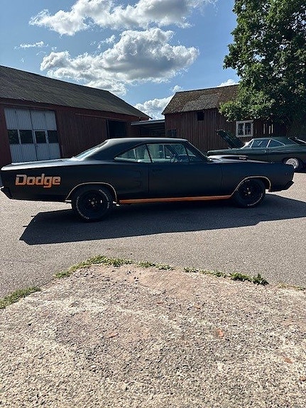Dodge Coronet 4 of 13