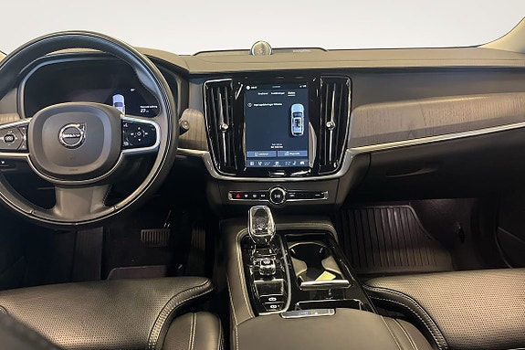 Volvo V90 13 of 17