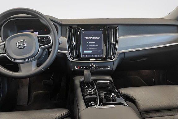 Volvo V90 8 of 14