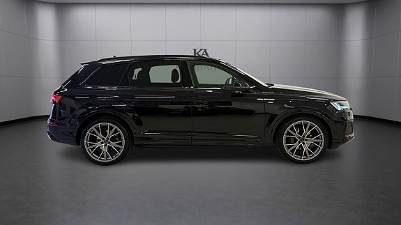 Audi Q7 8 of 25