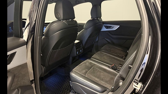 Audi Q7 16 of 25