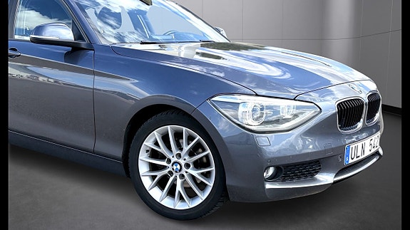 BMW 118d 2 of 18