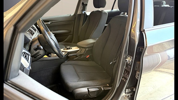 BMW 118d 13 of 18