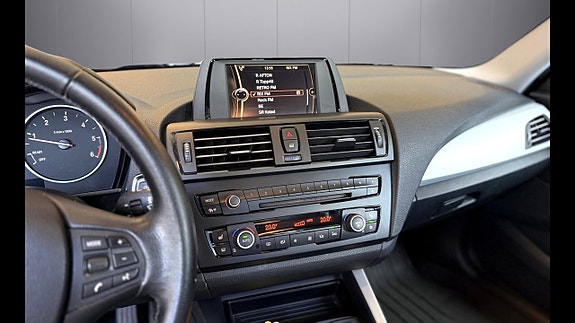 BMW 118d 15 of 18