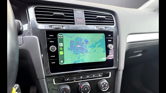 Volkswagen Golf VII 13 of 18