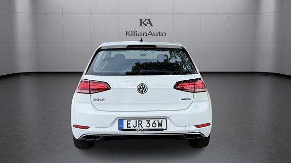 Volkswagen Golf VII 5 of 18