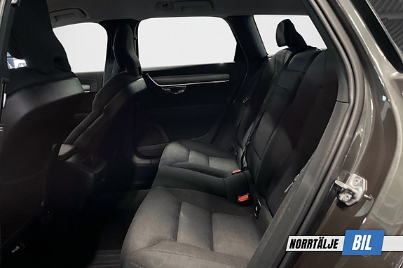 Volvo V90 13 of 19